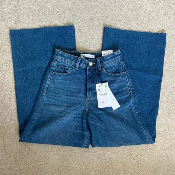 Zara | Culotte Jeans - Picture 3 of 3